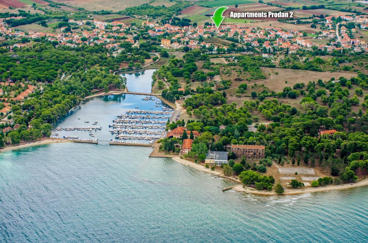 Apartmani Prodan 2 Fazana Bagian luar foto