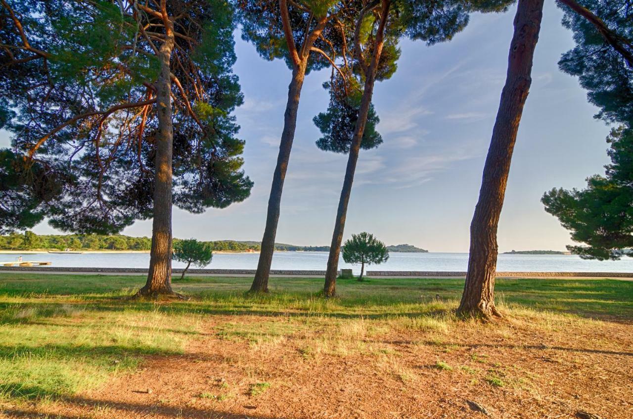 Apartmani Prodan 2 Fazana Bagian luar foto