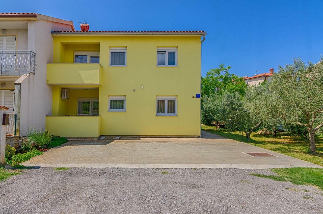 Apartmani Prodan 2 Fazana Bagian luar foto