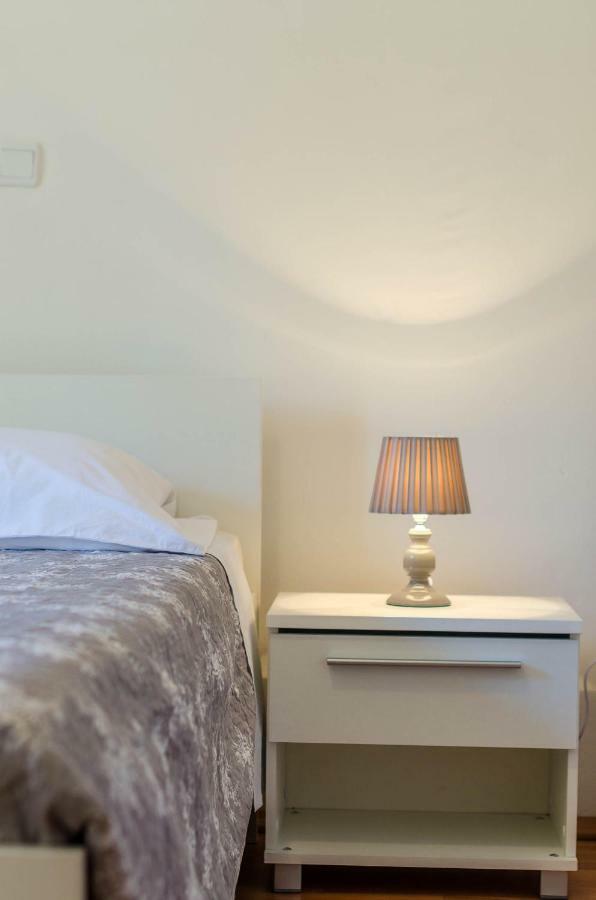 Apartmani Prodan 2 Fazana Bagian luar foto