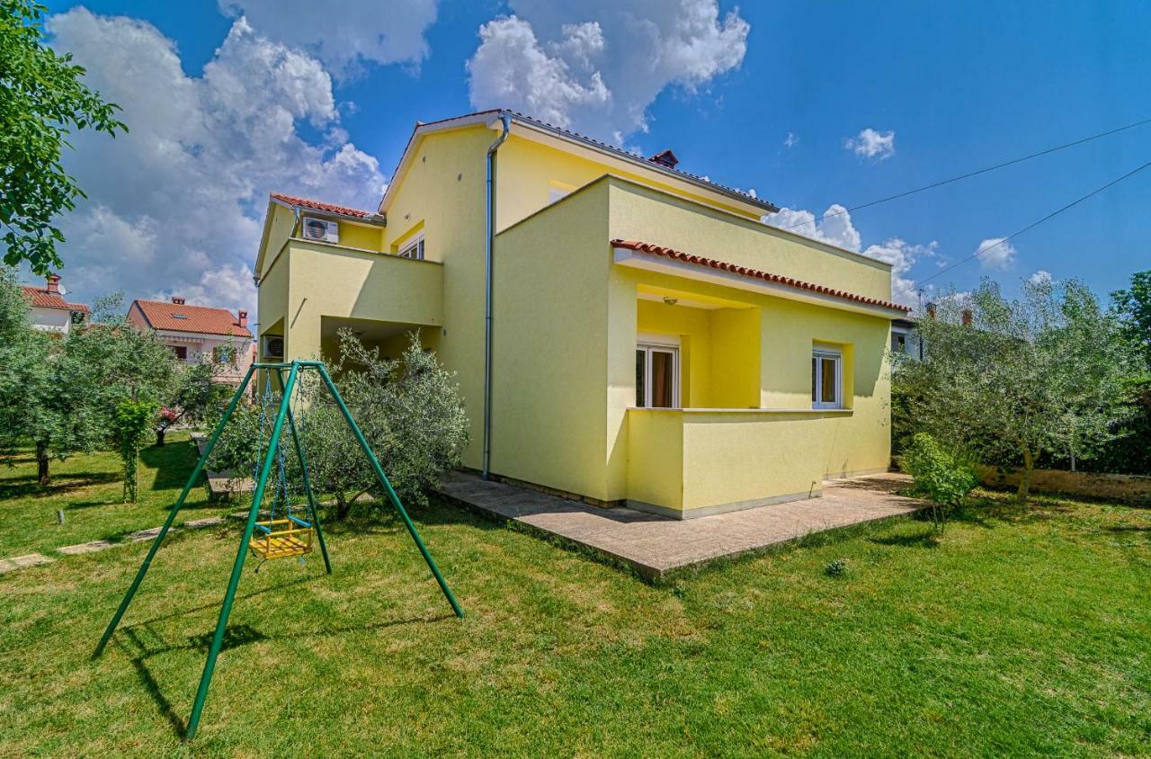 Apartmani Prodan 2 Fazana Bagian luar foto