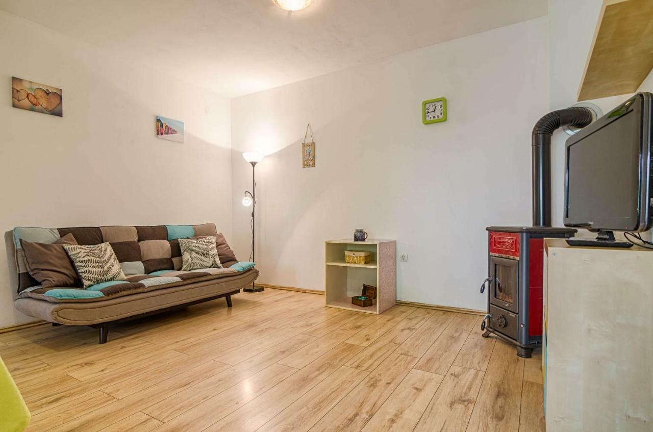 Apartmani Prodan 2 Fazana Bagian luar foto